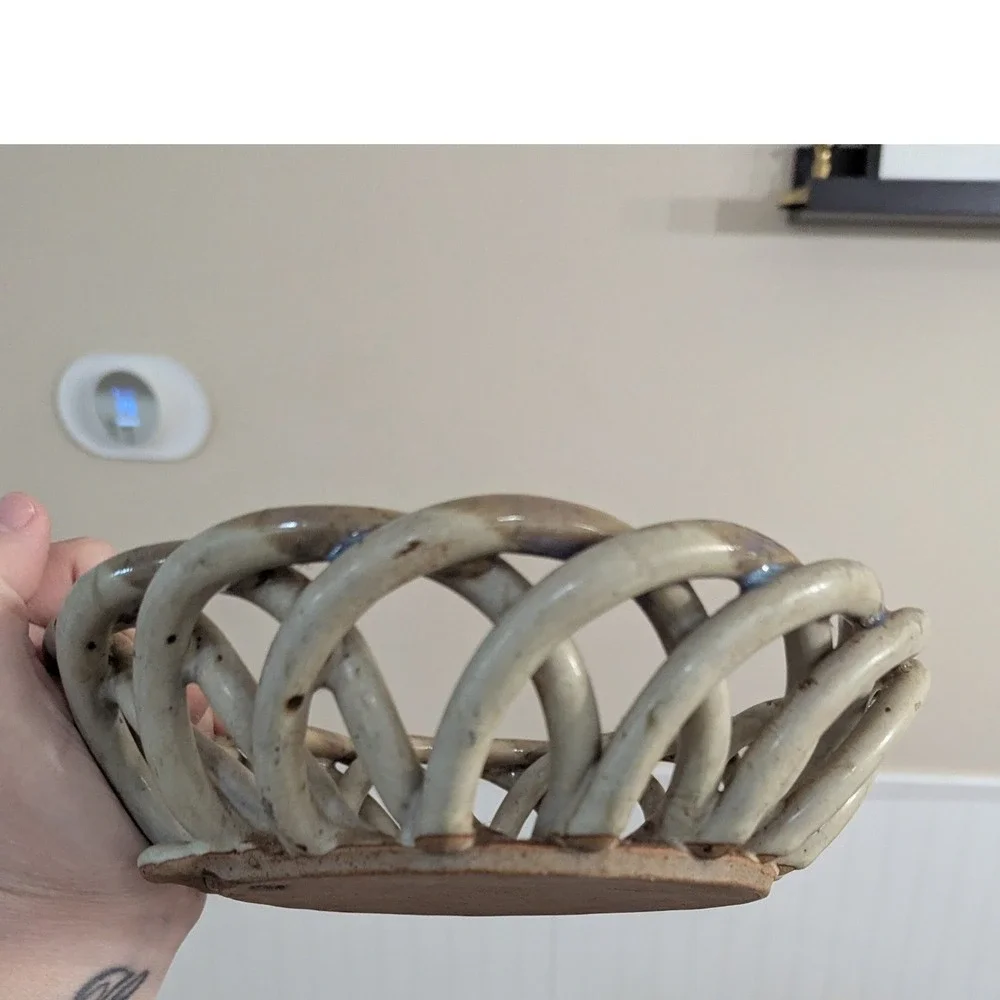 Studio Pottery Woven Lattice Basket Bowl Tan Blue Glaze Braided Ceramic 9 inch